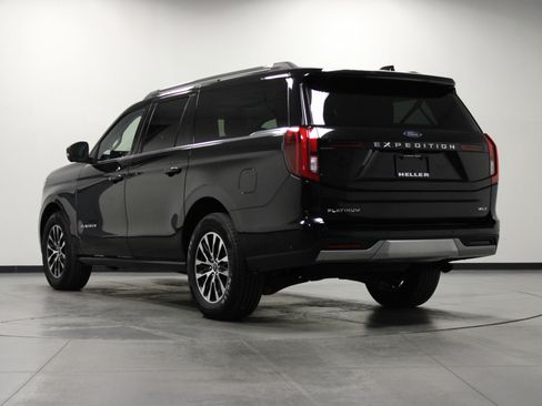 Used 2025 Ford Expedition Max Platinum AWD/4WD image 6