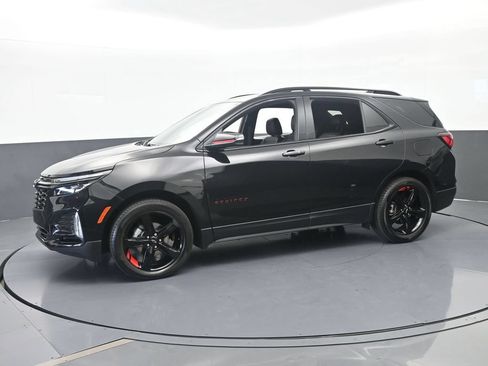 Used 2024 Chevrolet Equinox Premier w/ Redline Edition FWD image 2