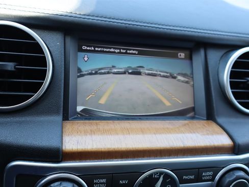 Used 2016 Land Rover LR4 HSE LUX image 33