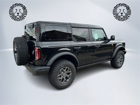 New 2025 Ford Bronco Badlands image 5