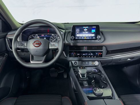 Used 2026 Nissan Rogue SV w/ Rock Creek Premium Package image 14