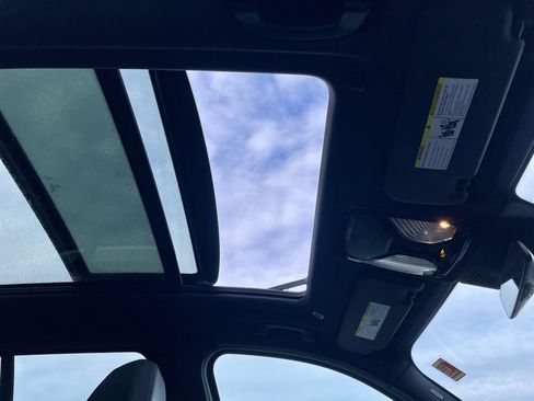 Used 2023 BMW X3 xDrive30i w/ Premium Package image 17