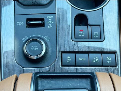 Used 2020 Toyota Highlander Platinum AWD/4WD image 31