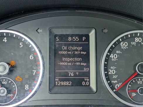 Used 2015 Volkswagen Tiguan S FWD image 27