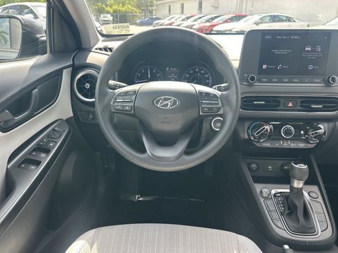 Used 2023 Hyundai Kona SEL AWD/4WD image 18