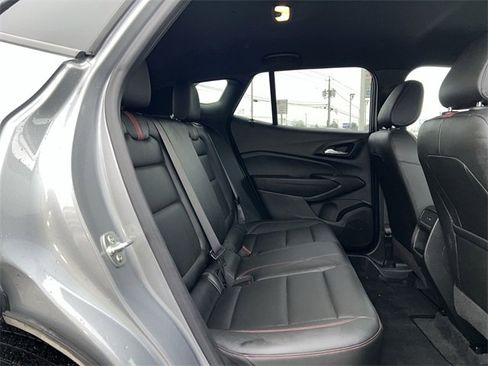 Used 2024 Chevrolet Trax RS w/ Driver Confidence Package image 18