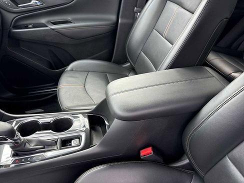 Certified 2023 Chevrolet Equinox Premier FWD image 21