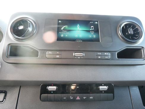 Used 2024 Mercedes-Benz Sprinter 144 Cargo image 13