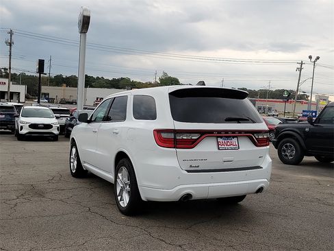 Used 2023 Dodge Durango GT image 4