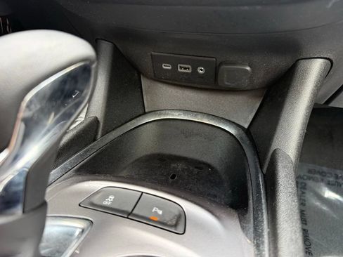 Used 2023 Chevrolet Malibu LT w/ Driver Confidence Package FWD image 24