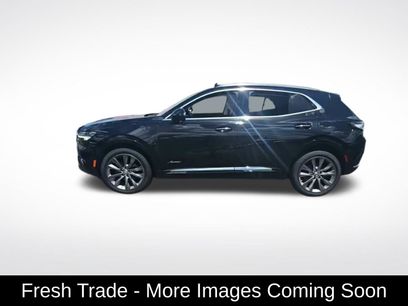 Used 2022 Buick Envision Avenir w/ Technology Package II