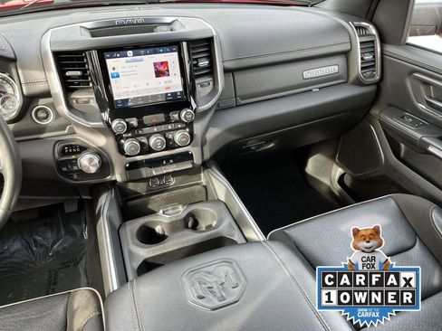Used 2024 RAM 1500 Laramie image 11