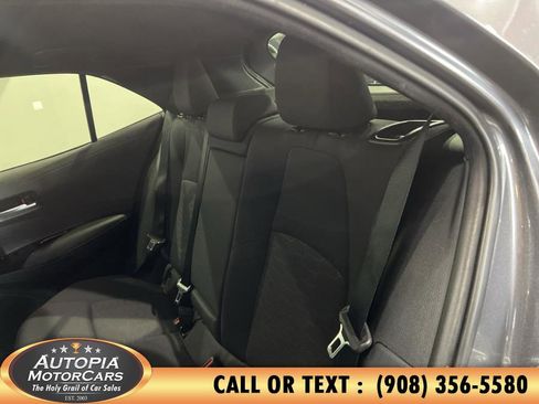 Used 2025 Toyota Corolla SE image 17
