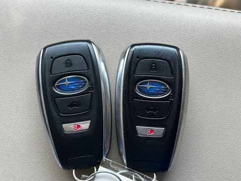 Used 2019 Subaru Outback 2.5i Limited AWD/4WD image 20
