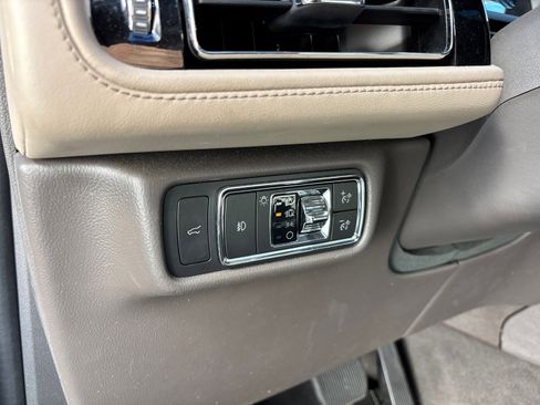 Certified 2022 Lincoln Aviator Reserve w/ Equipment Group 201A image 16