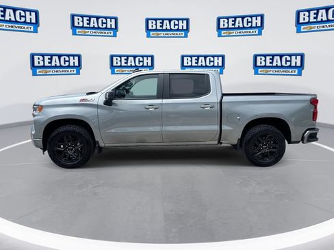 Used 2025 Chevrolet Silverado 1500 RST w/ Convenience Package II AWD/4WD image 5