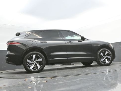 Certified 2026 Jaguar F-PACE R-Dynamic S image 36