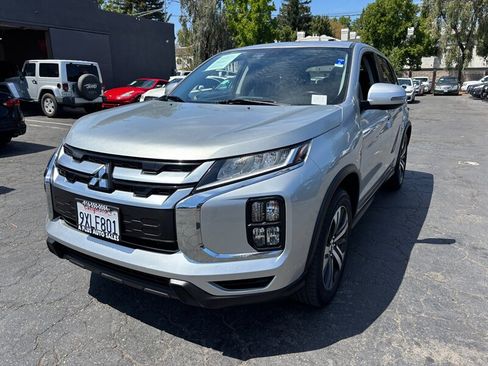 Used 2021 Mitsubishi Outlander Sport SE AWD/4WD image 6