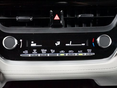 Certified 2026 Toyota Corolla Cross L FWD image 20