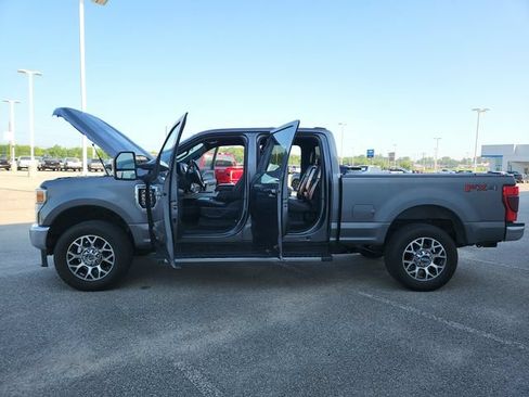 Used 2022 Ford F250 Lariat w/ Lariat Ultimate Package AWD/4WD image 14