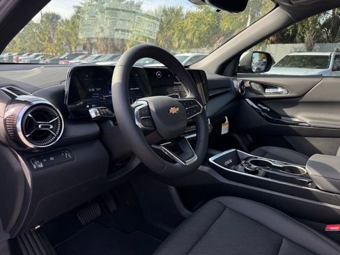 New 2026 Chevrolet Equinox LT w/ Convenience Package II FWD image 27