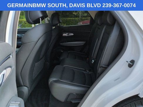 Used 2023 Genesis GV70 2.5T w/ Advanced Package AWD/4WD image 15