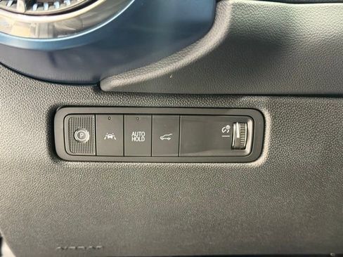 New 2026 Chevrolet Equinox EV LT image 31