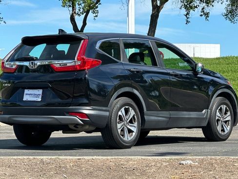 Used 2019 Honda CR-V LX image 5