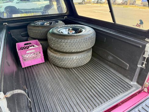 Used 1993 Ford F150 XL image 61