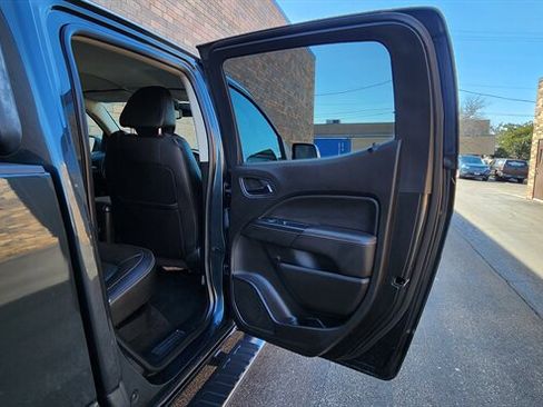 Used 2018 GMC Canyon Denali image 23