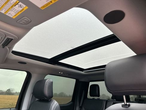 Used 2025 Ford F350 Lariat w/ Lariat Ultimate Package image 21