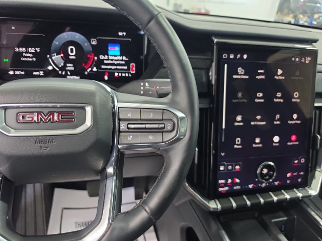 Used 2026 GMC Acadia Elevation w/ Elevation Premium Package AWD/4WD image 17