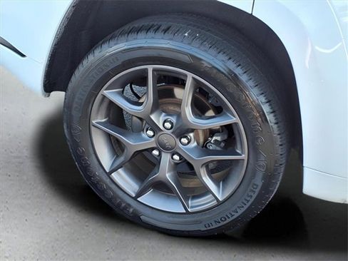 Used 2020 Jeep Grand Cherokee Limited X image 9