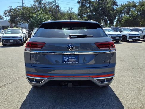 Certified 2023 Volkswagen Atlas Cross Sport SEL Premium R-Line AWD/4WD image 8