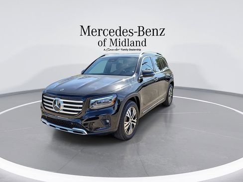 Used 2026 Mercedes-Benz GLB 250 image 4