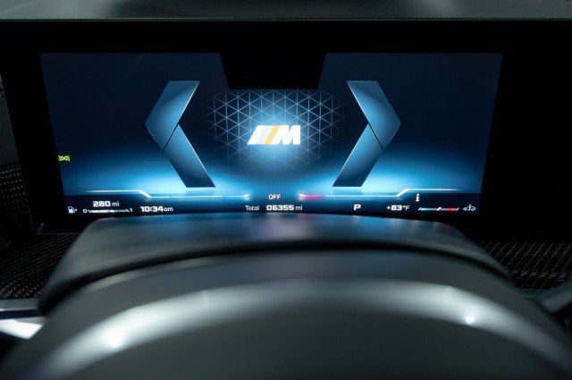 Used 2026 BMW X6 M60i w/ Executive Package AWD/4WD image 22