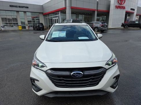 Used 2024 Subaru Legacy Limited image 3