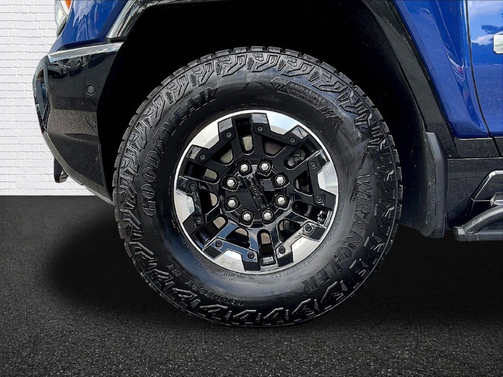 Used 2024 GMC Hummer EV 2X w/ Extreme Off-Road Package AWD/4WD image 28