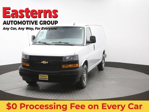 Used 2021 Chevrolet Express 2500 RWD image 46