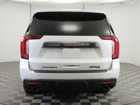 Used 2023 GMC Yukon XL AT4 w/ AT4 Premium Plus Package image 6