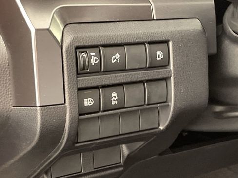 New 2026 Toyota 4Runner SR5 image 13