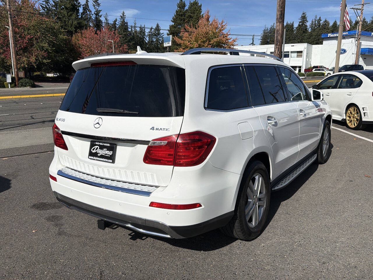 Used 2015 Mercedes-Benz GL 450 4MATIC image 8