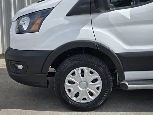 Used 2025 Ford Transit 250 Low Roof w/ Exterior Upgrade Package RWD image 12