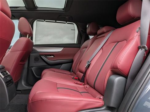 Certified 2025 MAZDA CX-70 3.3 Turbo S w/ Premium Package image 27