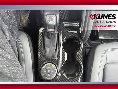 Used 2024 Ford Bronco Big Bend image 18