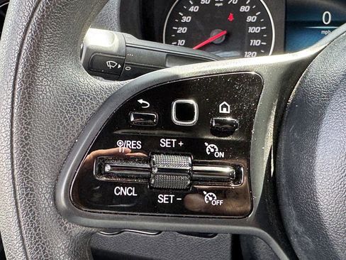 Used 2024 Mercedes-Benz Sprinter 2500 image 19