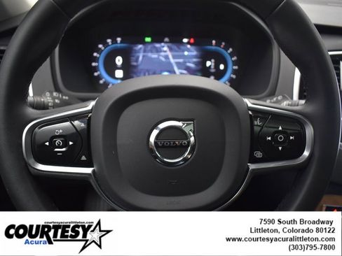 Used 2023 Volvo XC90 B6 Plus w/ Protection Package Premier image 9