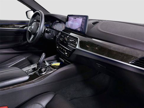 Used 2021 BMW 540i w/ Executive Package RWD image 27