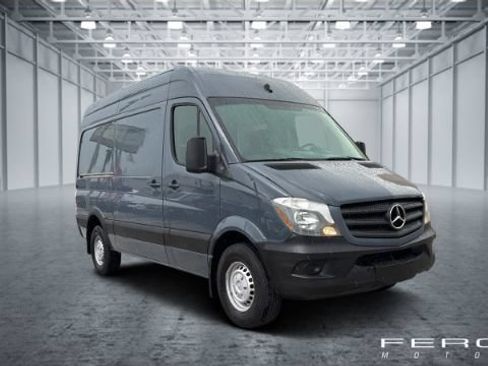 Used 2018 Mercedes-Benz Sprinter 2500 image 7