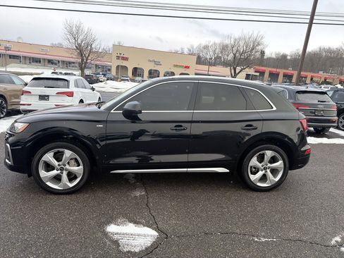Certified 2023 Audi Q5 2.0T Premium Plus w/ Premium Plus Package AWD/4WD image 4